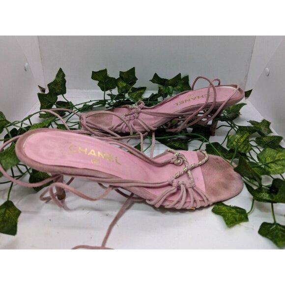 CHANEL Women's 2003 INTERLOCKING CC LOGO GLADIATOR HEELS SUEDE PINK SZ 39 - Picture 1 of 8